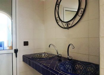 Hotel Ryad เทโทอัน ภายนอก รูปภาพ